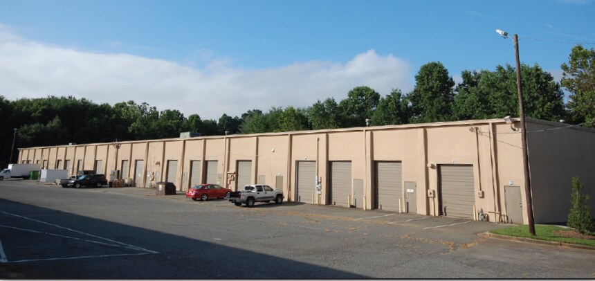 More Photos Of 8065 North Point Blvd, Winston-Salem Unknown For Lease