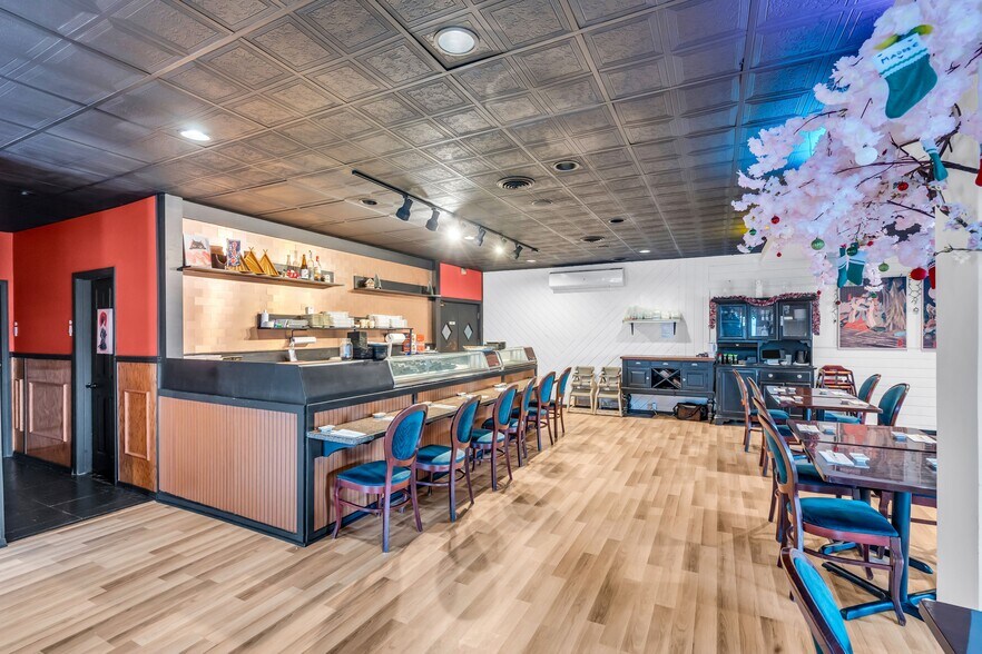 More Photos Of 392 Rt-34, Matawan Restaurant For Sale