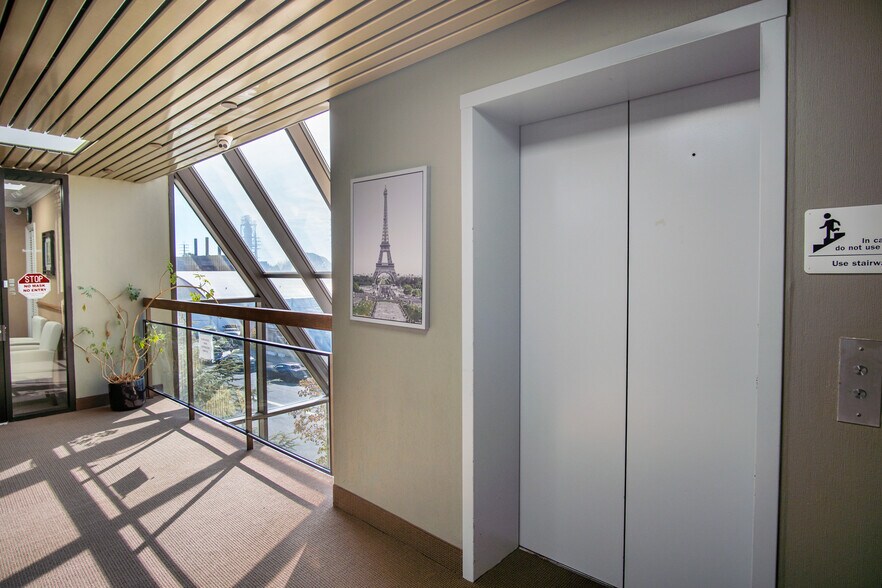 More Photos Of 55 Maple Ave, Rockville Centre Medical For Lease