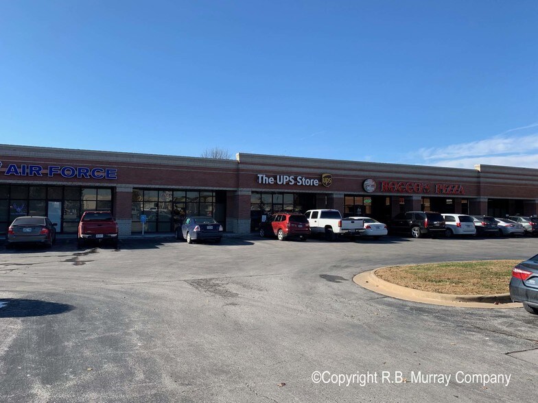 More Photos Of 4301-4339 S National Ave, Springfield Unknown For Lease