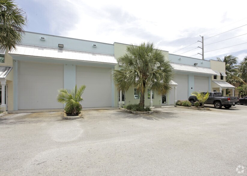 More Photos Of 1200 NE 7th Ave, Fort Lauderdale Warehouse For Lease