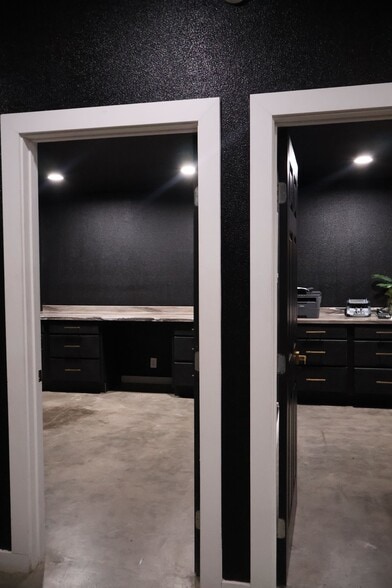 More Photos Of 231 N Main St, Joplin Industrial For Sale