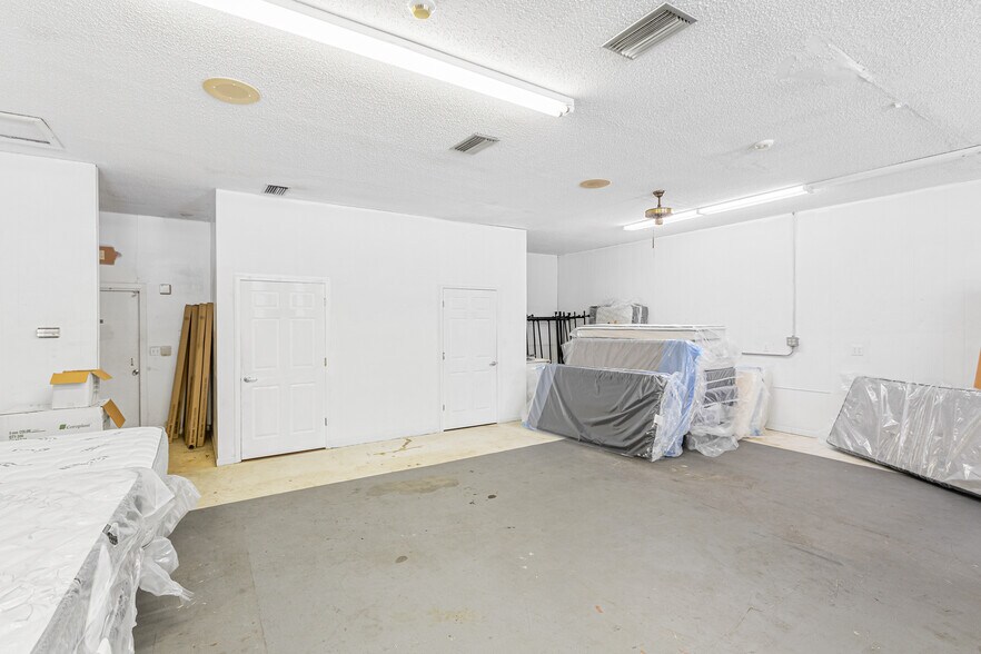 More Photos Of 9155 CR 13, Saint Augustine Storefront Retail Office For Lease