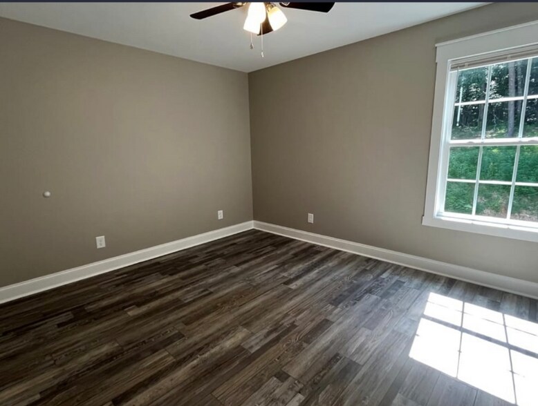 More Photos Of 112 Wildwood Rd NE, Dalton Multifamily For Sale