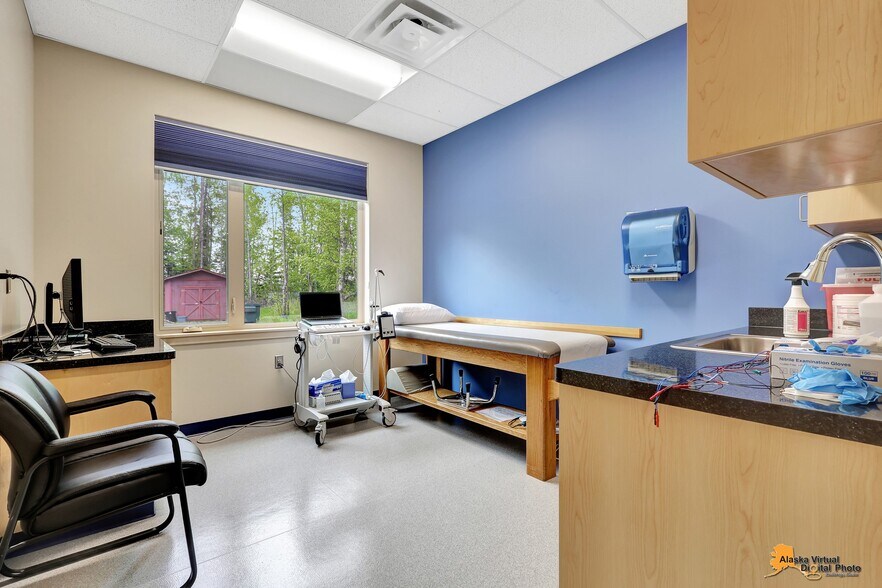 More Photos Of 4551 E Bogard Rd, Wasilla Medical For Sale