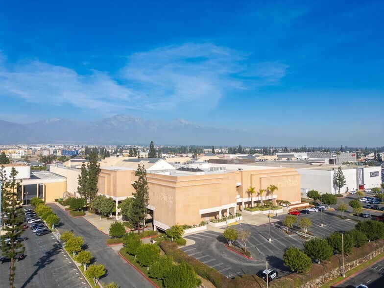 More Photos Of 5060 Montclair Plaza Ln, Montclair Unknown For Lease