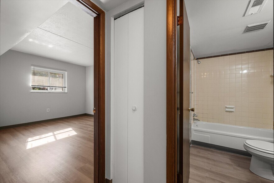 More Photos Of 210-308 Westinghouse Ave, Wilmerding Apartments For Sale