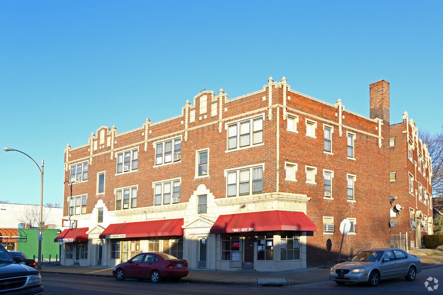 Primary Photo Of 4054 S Grand Blvd, Saint Louis Apartments For Sale