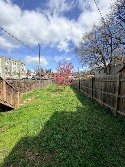 More Photos Of 228 E Washington St, Hagerstown Office Residential For Sale