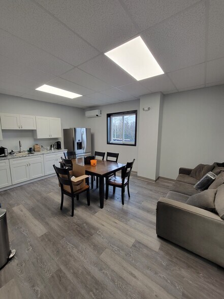 More Photos Of 808 N Ellsworth St, Allentown Warehouse For Sale