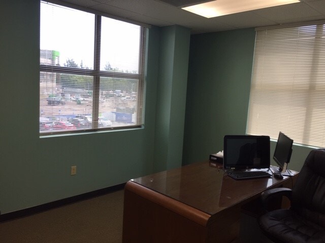 More Photos Of 5401 S Congress Ave, Atlantis Medical For Lease