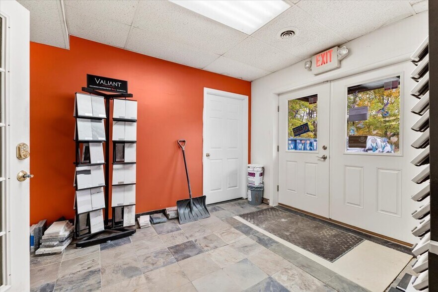 More Photos Of 155 Ushers Rd, Round Lake Warehouse For Sale