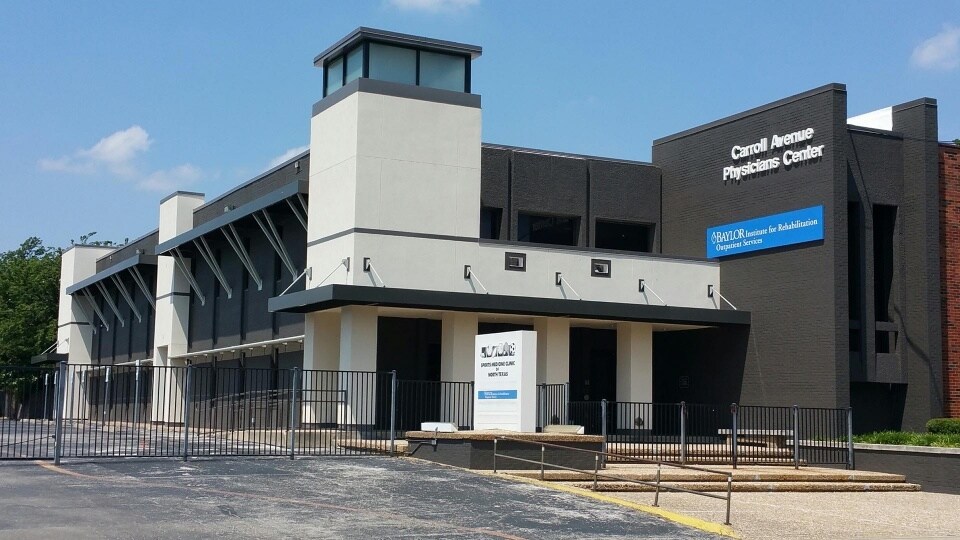 Primary Photo Of 1015 N Carroll Ave, Dallas Medical For Lease