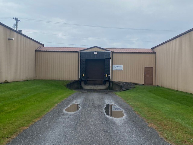 More Photos Of 5310 North St, Canandaigua Warehouse For Lease