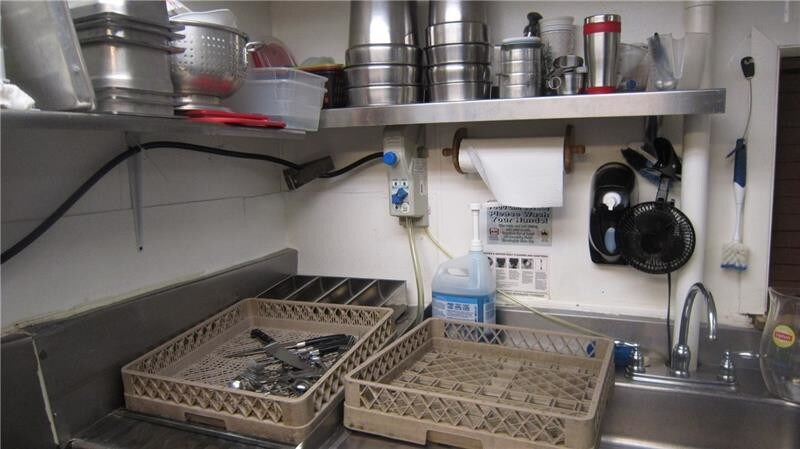 More Photos Of 2800 Freeport Rd, Springdale Restaurant For Sale