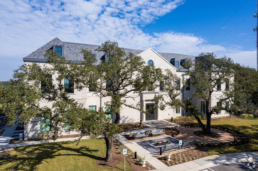 More Photos Of 6420 FM 2244 Rd, Austin Medical For Lease