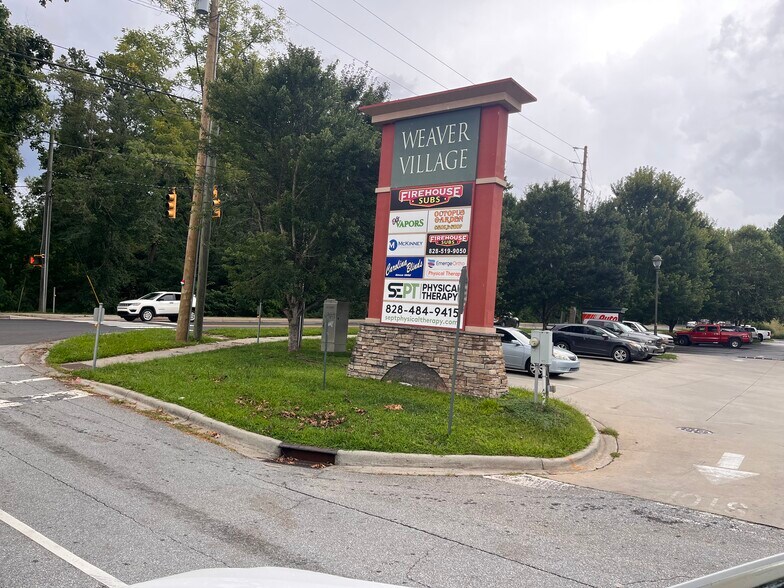 More Photos Of 58 Weaver Village Way, Weaverville Freestanding For Lease