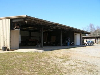 More Photos Of 1670 Southwest Blvd, Newton Lodge Meeting Hall For Sale