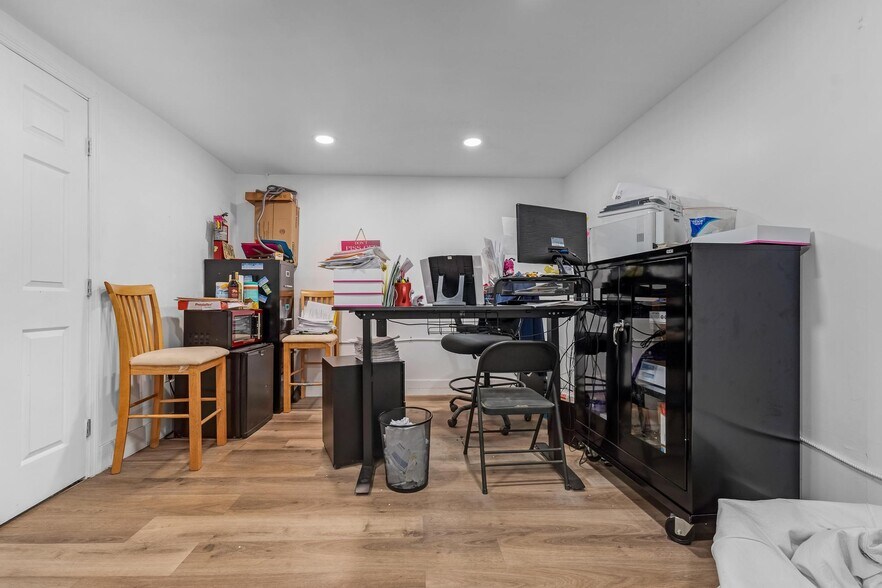 More Photos Of 2201-2227 SW 57th Ave, West Park Warehouse For Sale