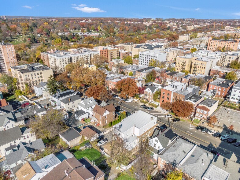 More Photos Of 668 E 222nd St, Bronx Religious Facility For Sale