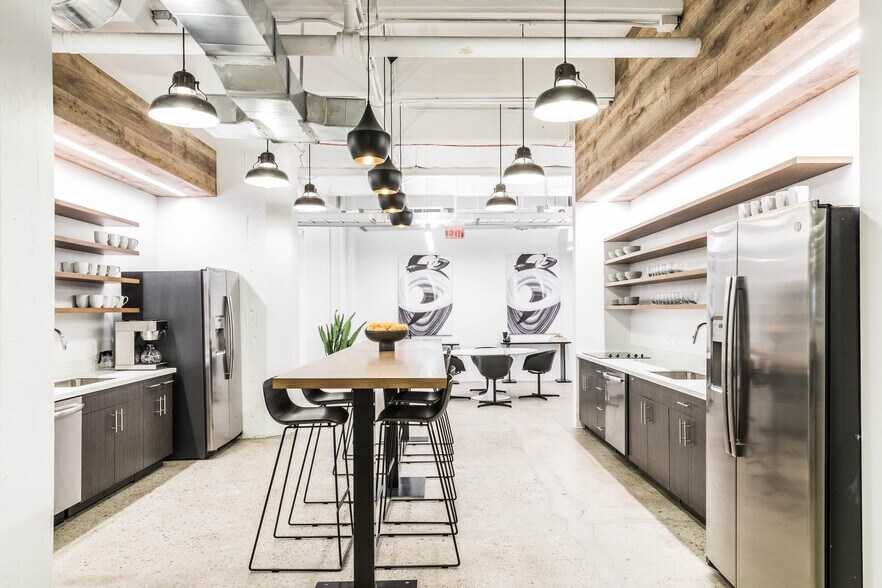 More Photos Of 150 BAY St, Jersey City Loft Creative Space For Lease