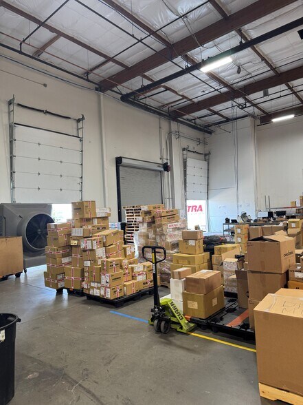 More Photos Of 860 Bergin Way, Sparks Industrial For Lease