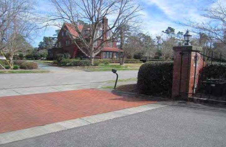 More Photos Of 2419 Market St, Wilmington Office For Sale