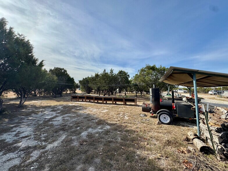 More Photos Of 8895 US-67 Hwy, Cleburne Trailer Camper Park For Sale