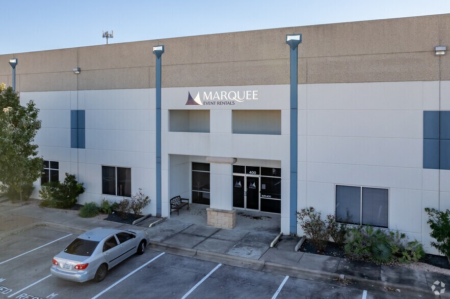 More Photos Of 4616 W Howard Ln, Austin Warehouse For Lease