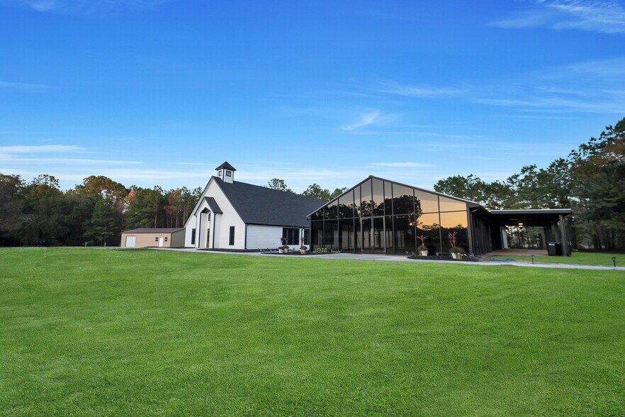 More Photos Of 5607 Sapp Rd, Conroe Lodge Meeting Hall For Sale