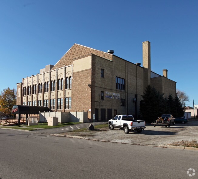 More Photos Of , Kenosha General Retail For Sale