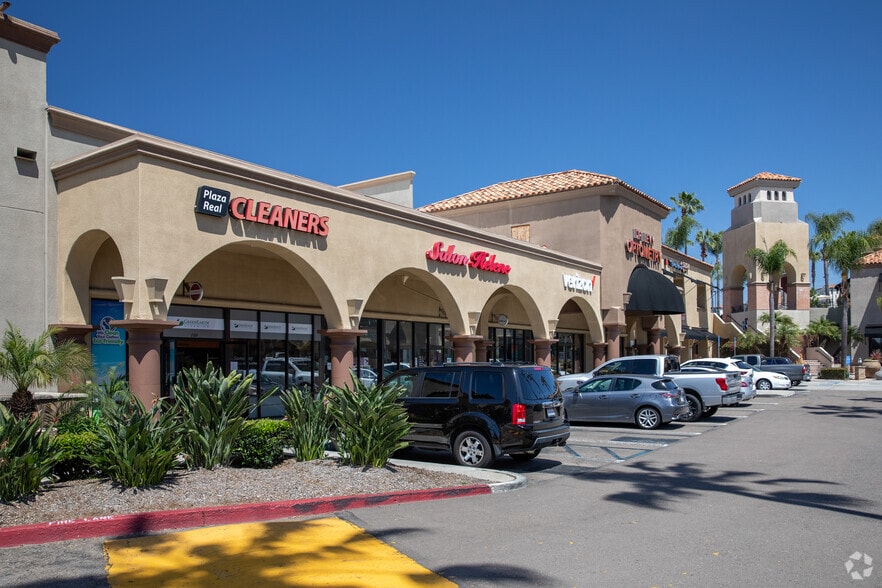 More Photos Of 6941-6949 El Camino Real, Carlsbad General Retail For Lease