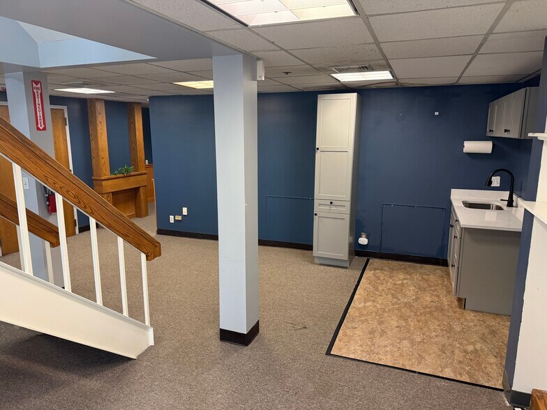 More Photos Of 37-41 Main St, Concord Storefront Retail Office For Lease