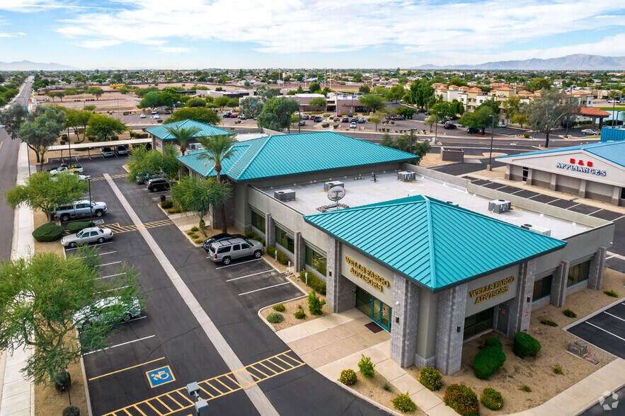 More Photos Of 12515 W Bell Rd, Surprise Office For Lease