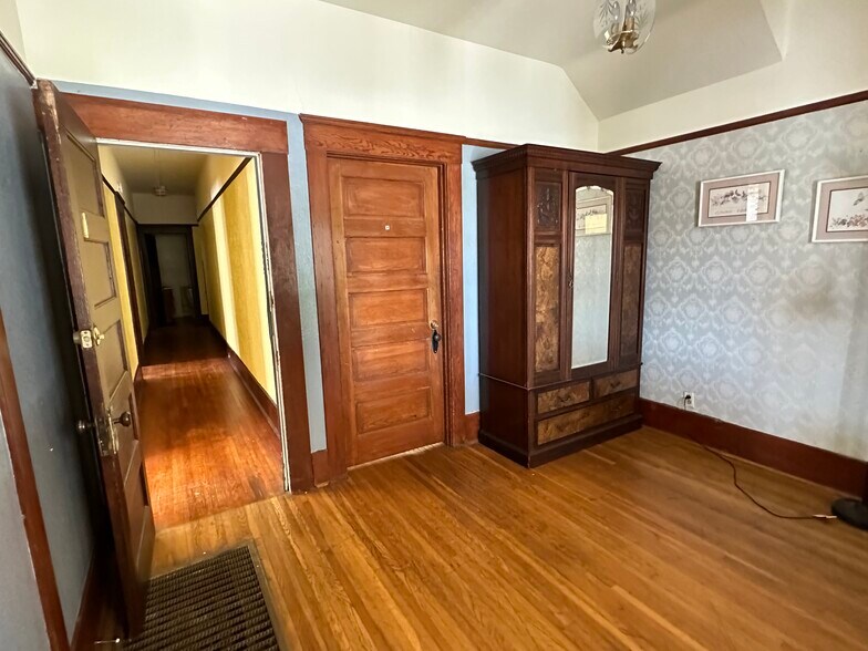 More Photos Of 904-914 24th St, San Diego Apartments For Sale