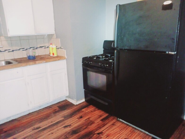 More Photos Of 2513 Quintana Rd, San Antonio Apartments For Sale