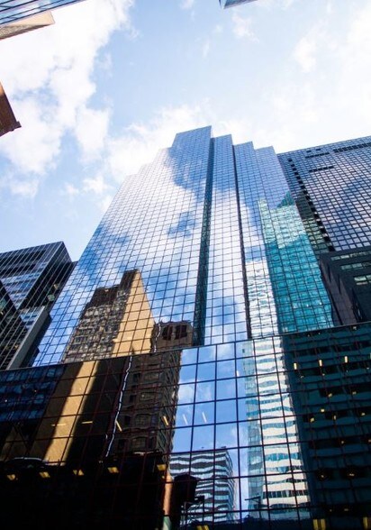 More Photos Of 150 E 52nd St, New York Office For Lease