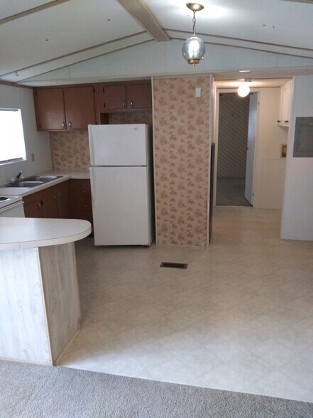 More Photos Of 2202 Shirah Rd, Auburndale Multifamily For Sale