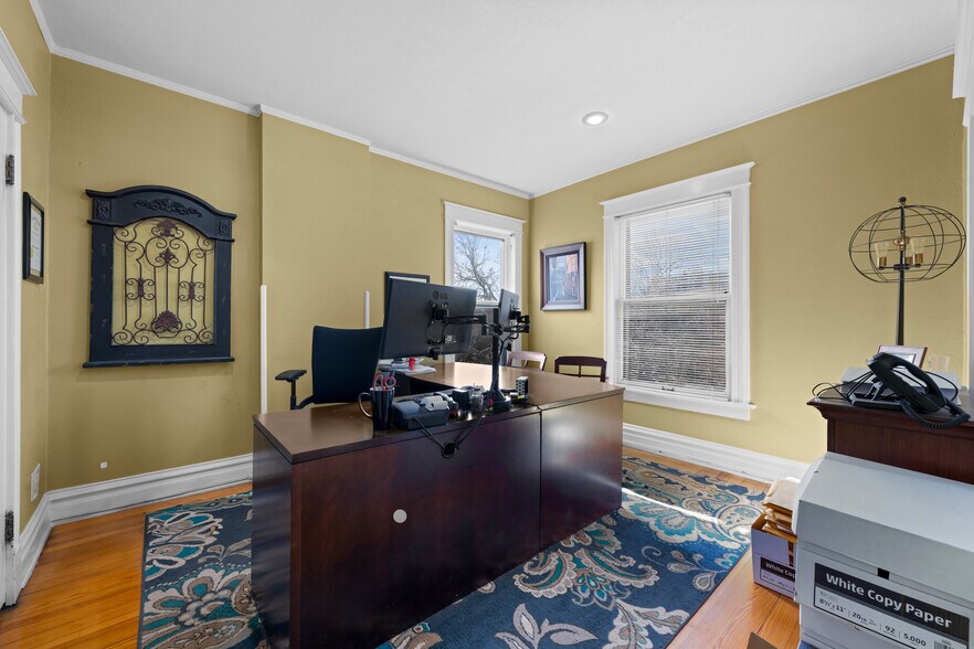 More Photos Of 562 N Ogden St, Denver Office For Sale