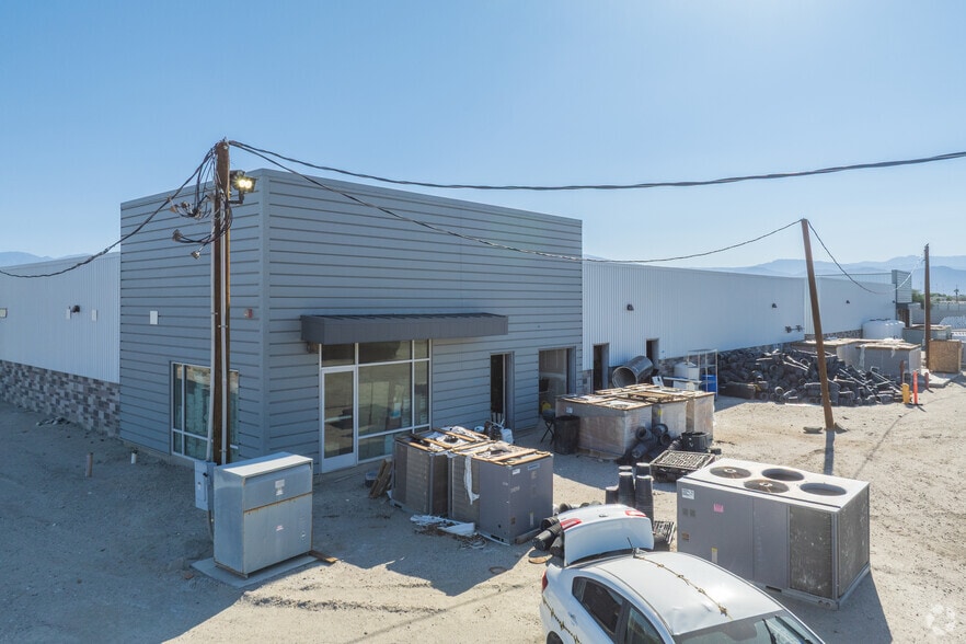 More Photos Of 84829 Avenue 48, Coachella Manufacturing For Sale