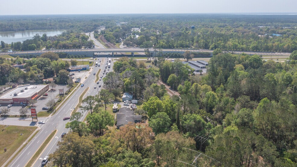 More Photos Of 6004 Se Us Highway 301, Hawthorne Specialty For Sale