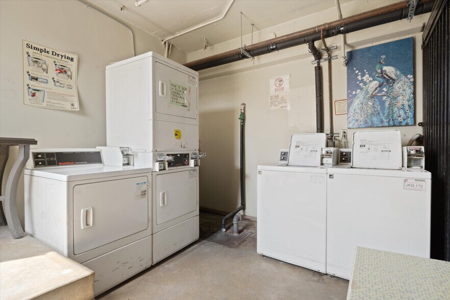 More Photos Of 1911 W 2nd St, Los Angeles Apartments For Sale