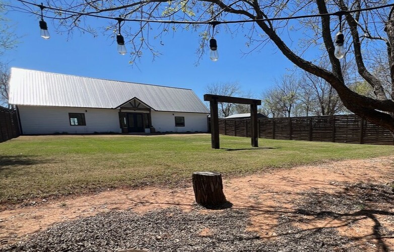 More Photos Of 17432 NE North Dr, Fletcher Religious Facility For Sale