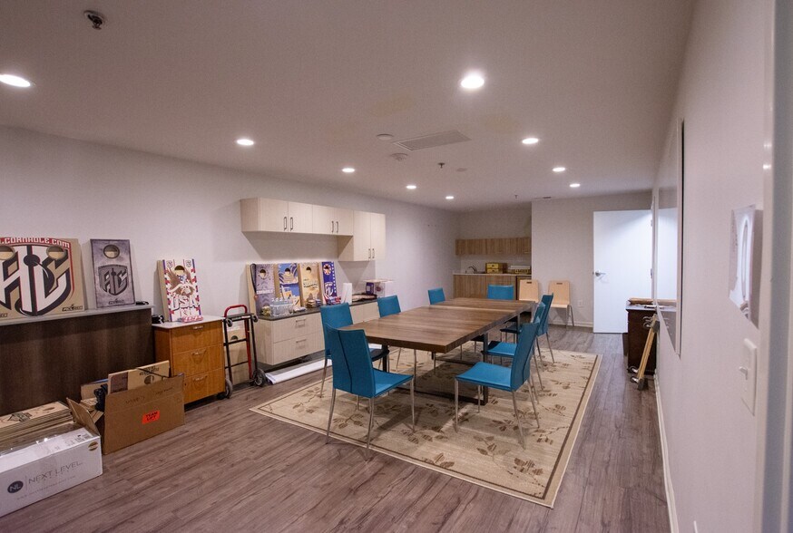 More Photos Of 150 E Mount Gallant Rd, Rock Hill Warehouse For Sale