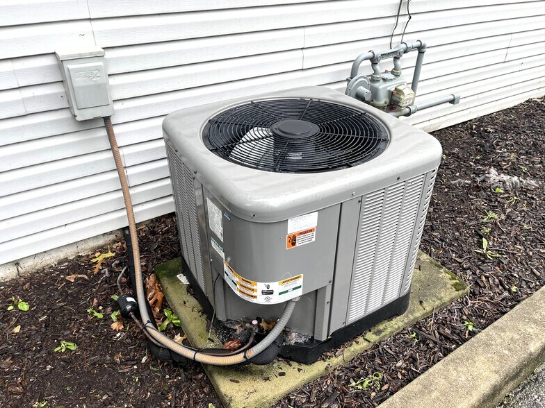 More Photos Of 203 E Browning Rd, Bellmawr Storefront Retail Office For Sale