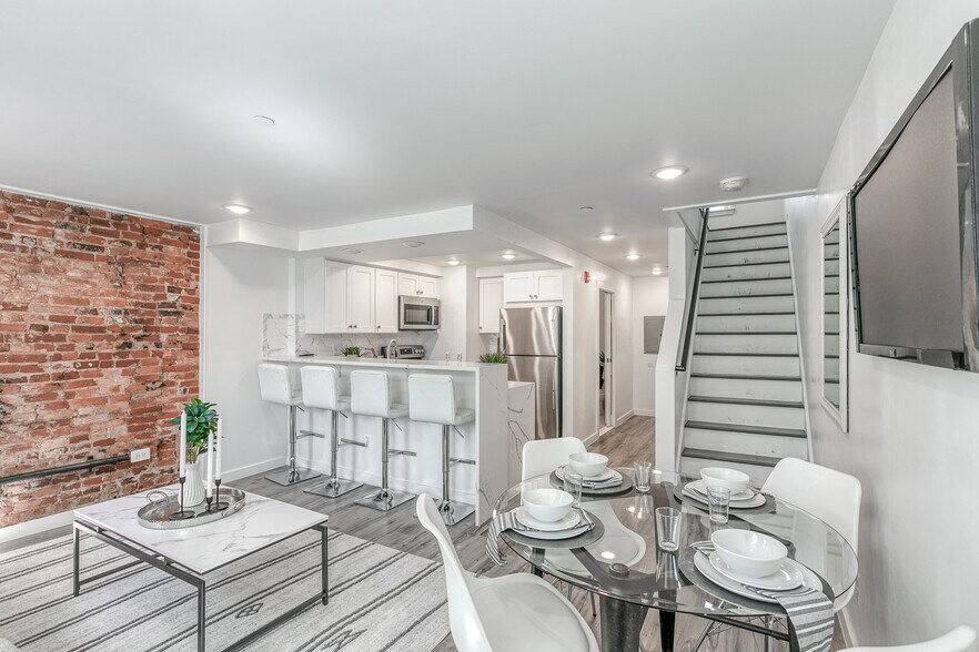 More Photos Of 541 E Girard Ave, Philadelphia Storefront Retail Residential For Sale