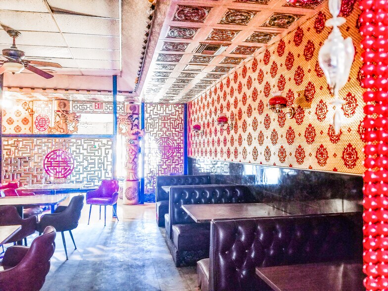 More Photos Of 2147-2159 N Texas St, Fairfield Restaurant For Lease