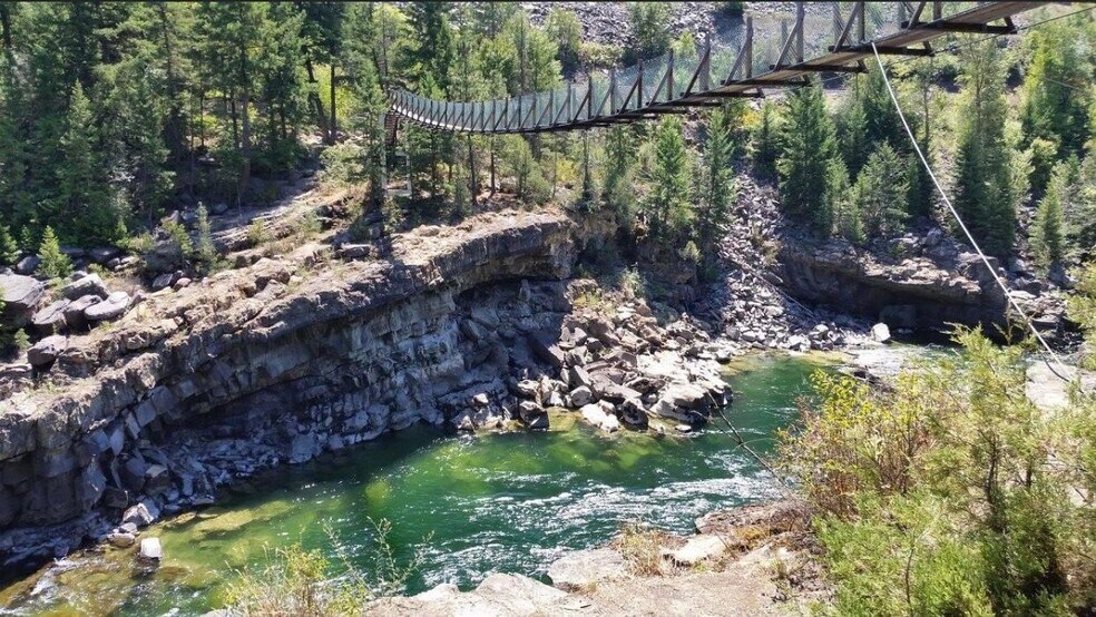 More Photos Of 31901 US Highway 2, Libby Hotel For Sale