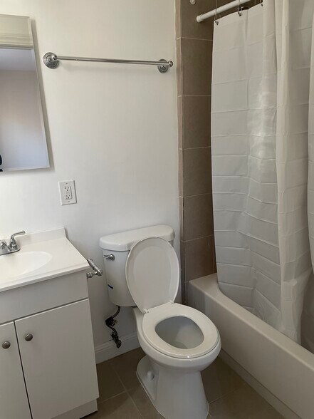 More Photos Of 116 Pine St, Redwood City Apartments For Sale