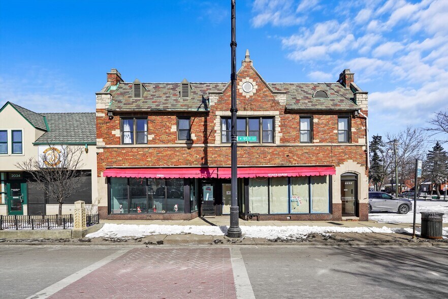 Primary Photo Of 2022-2026 W 95th St, Chicago Office Residential For Sale